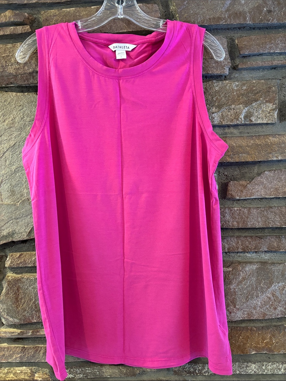 Athleta Hot Pink Scoop-Neck Sleeveless Tank